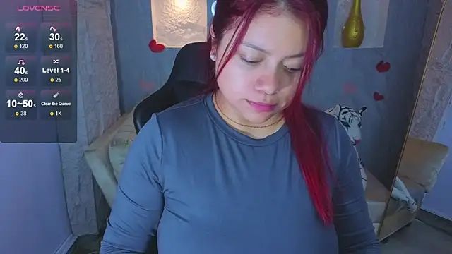 Snapshot of _Ambar72_b chatting on June 18, 1:38 pm Ambar72 b online show from June 18, 1:38 pm