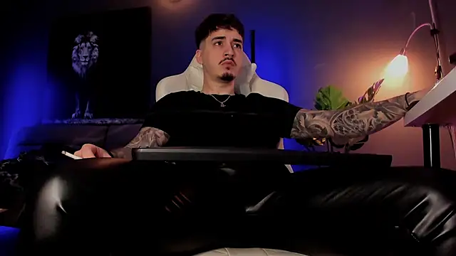 uptomatty online show from March 5, 7:49 am