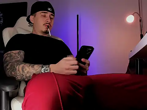 uptomatty online show from January 11, 10:22 am