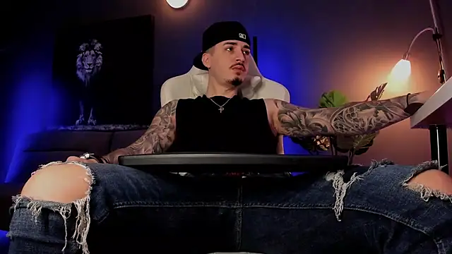 uptomatty online show from March 16, 8:18 am