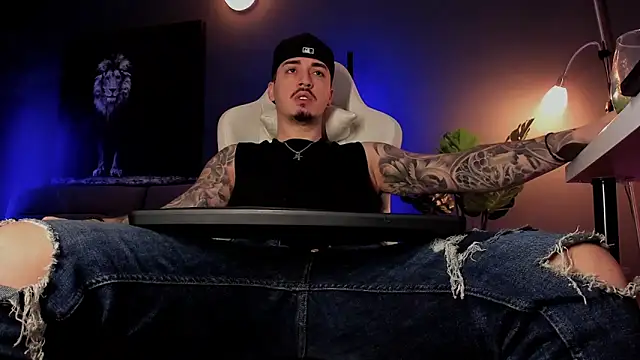 uptomatty online show from March 20, 8:04 am