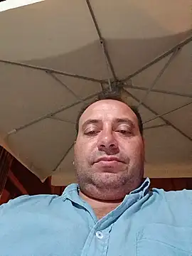 Snapshot of gladieitore chatting on July 17, 1:03 am gladieitore online show from July 17, 1:03 am