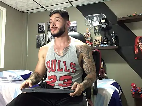 Snapshot of marcel_crawford96 chatting on March 19, 11:03 pm marcel crawford96 online show from March 19, 11:03 pm