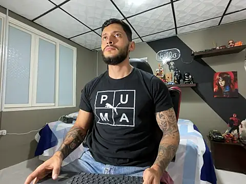 marcel crawford96 online show from April 22, 2:24 pm