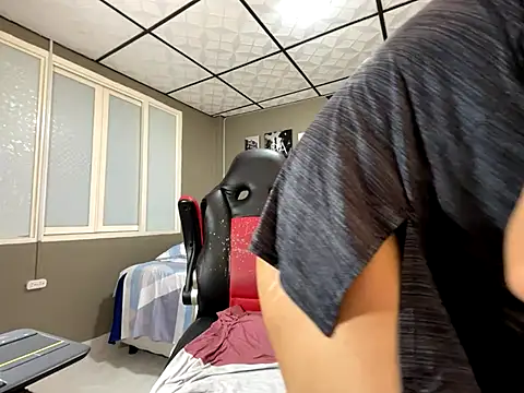 marcel crawford96 online show from December 14, 12:44 pm