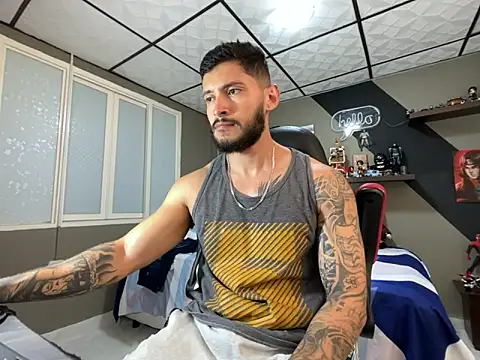 marcel crawford96 online show from December 22, 1:22 pm