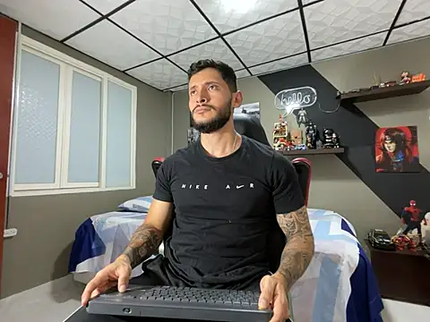 marcel crawford96 online show from April 20, 3:57 pm