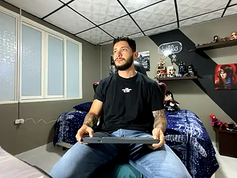 marcel crawford96 online show from November 16, 1:16 pm