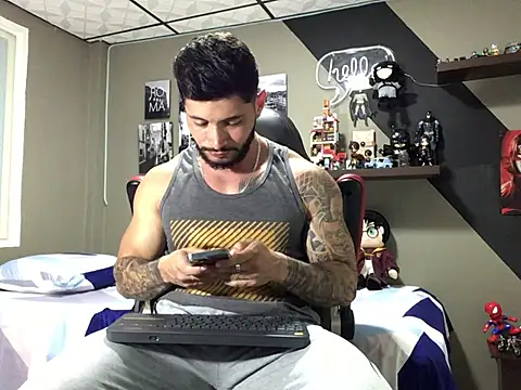 Snapshot of marcel_crawford96 chatting on March 18, 10:26 pm marcel crawford96 online show from March 18, 10:26 pm