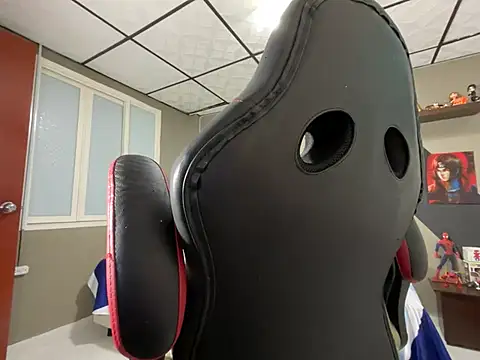 marcel crawford96 online show from March 6, 12:44 pm