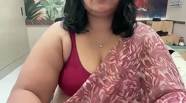 Snapshot of mitha-telugu chatting on February 14, 4:26 am mitha-telugu online show from February 14, 4:26 am