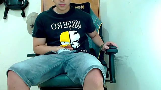 Danyer33 online show from March 25, 11:36 pm