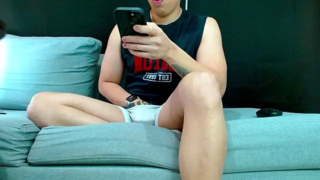 Danyer33 online show from November 15, 3:43 am