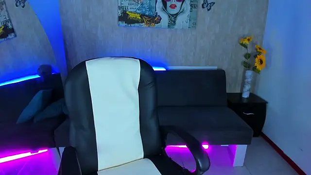 nova sex01 online show from March 24, 11:16 pm