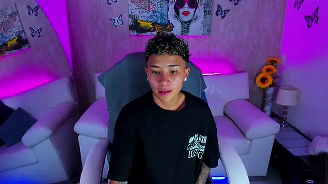 nova sex01 online show from November 28, 3:39 am