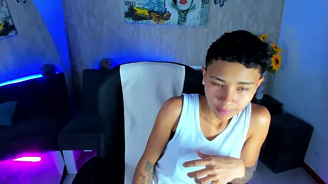 nova sex01 online show from April 4, 9:43 pm