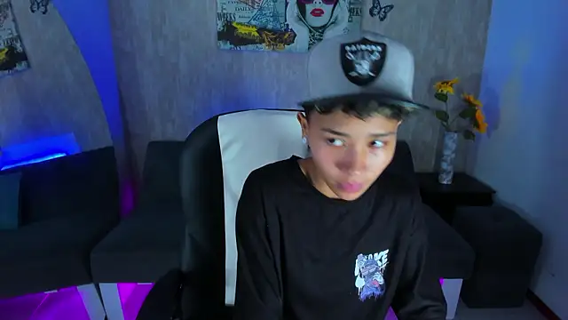 nova sex01 online show from March 5, 4:20 am