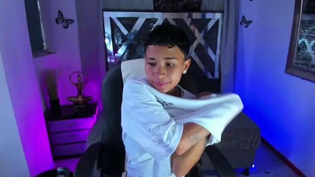 nova sex01 online show from April 28, 8:57 pm