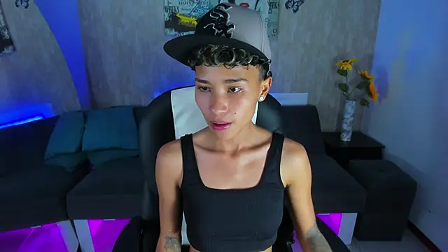 Snapshot of nova_sex01 chatting on March 1, 11:10 am nova sex01 online show from March 1, 11:10 am