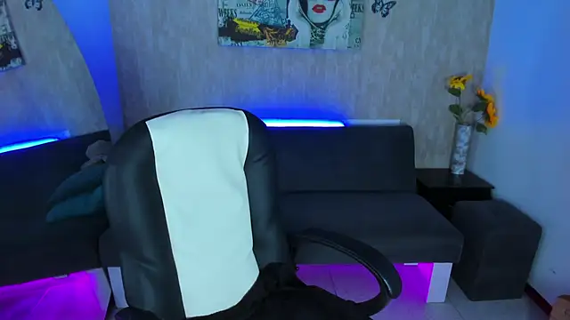 nova sex01 online show from March 13, 5:12 am