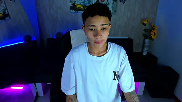 nova sex01 online show from April 7, 8:43 pm