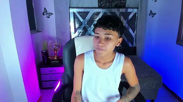 Snapshot of nova_sex01 chatting on June 29, 10:31 pm nova sex01 online show from June 29, 10:31 pm