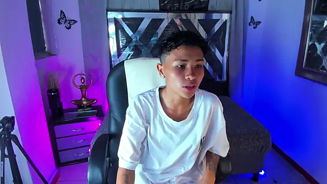 nova sex01 online show from April 23, 8:43 pm