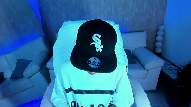 nova sex01 online show from September 19, 5:00 am