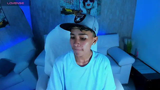 nova sex01 online show from October 18, 4:58 am