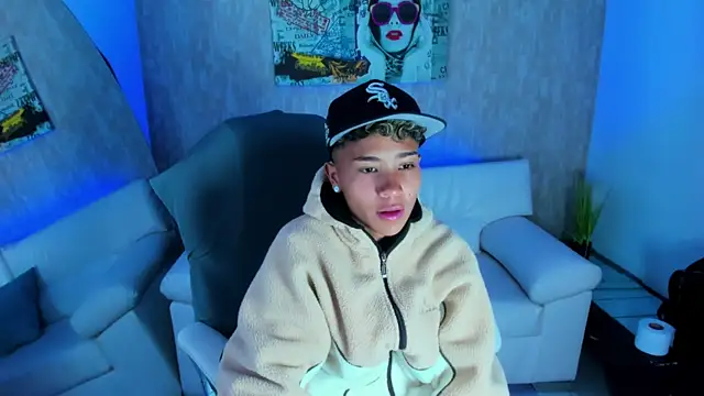 nova sex01 online show from November 13, 5:00 am