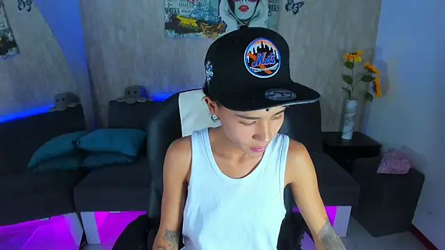 nova sex01 online show from March 19, 10:32 pm