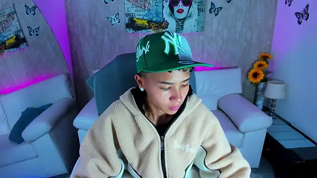 nova sex01 online show from November 30, 8:48 am