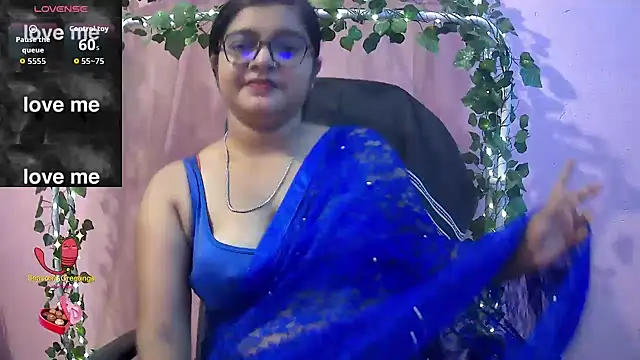 Snapshot of Pari-new chatting on April 24, 4:14 am Pari-new online show from April 24, 4:14 am