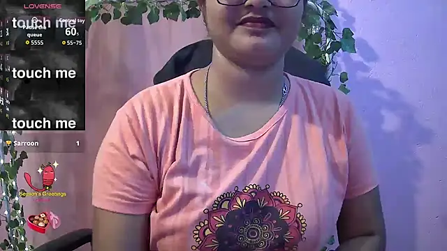 Snapshot of Pari-new chatting on May 26, 4:21 am Pari-new online show from May 26, 4:21 am