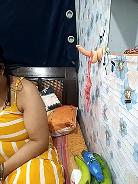 tina8th online show from April 15, 4:22 pm