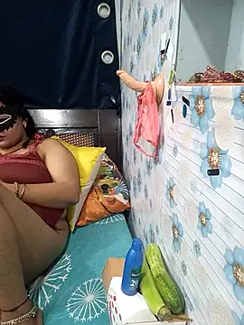 tina8th online show from March 28, 4:19 pm