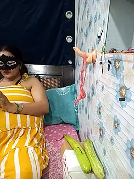 tina8th online show from April 5, 5:08 pm