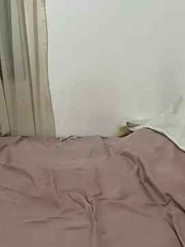 Jecy bee online show from January 13, 6:34 pm