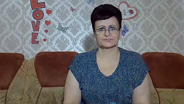 PaulaGolden online show from October 6, 5:52 am