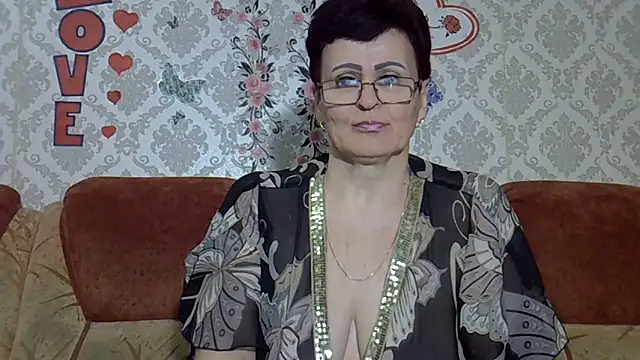 PaulaGolden online show from March 19, 7:25 pm