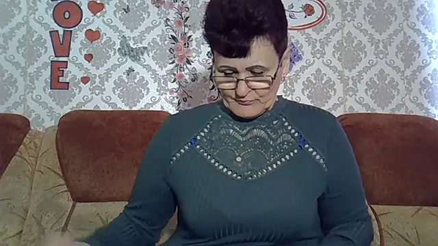 PaulaGolden online show from February 11, 11:10 am