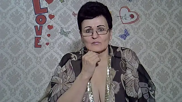 PaulaGolden online show from December 22, 4:06 pm