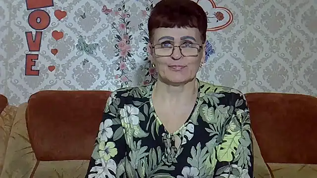 PaulaGolden online show from June 19, 6:58 pm
