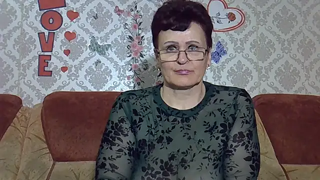 PaulaGolden online show from March 12, 11:58 am