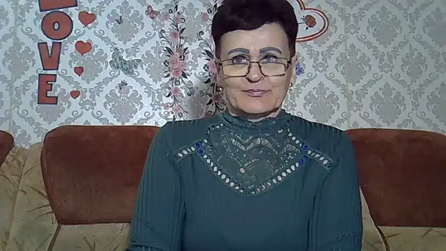PaulaGolden online show from May 30, 12:55 pm