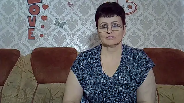 PaulaGolden online show from October 22, 8:36 am