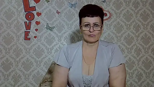 PaulaGolden online show from September 10, 8:35 am