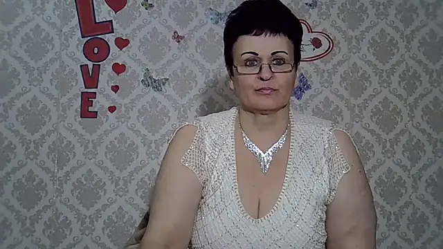 PaulaGolden online show from December 10, 12:38 pm