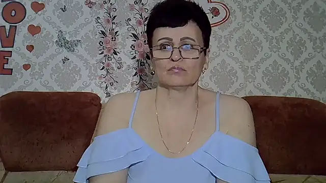 PaulaGolden online show from May 1, 7:19 pm
