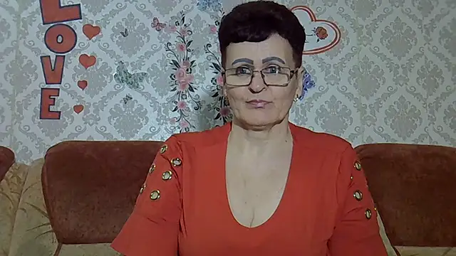 PaulaGolden online show from May 26, 7:23 pm